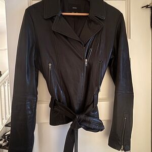Elegant Black Leather Jacket
